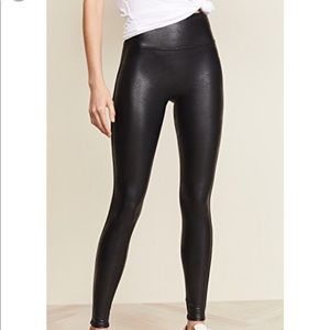 New SPANX black faux leather leggings Size Medium